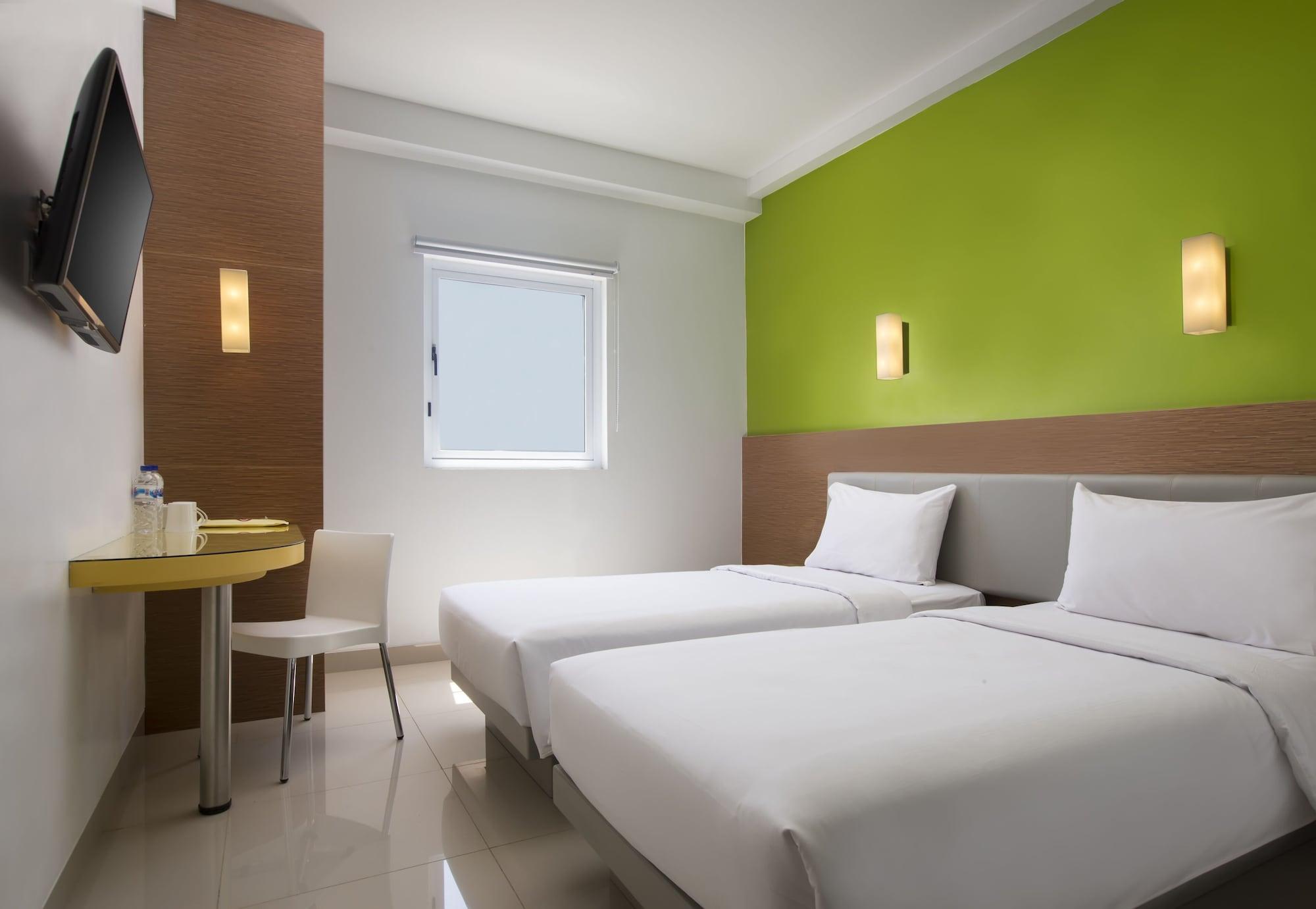 Amaris Hotel Embong Malang - Сурабая Екстериор снимка